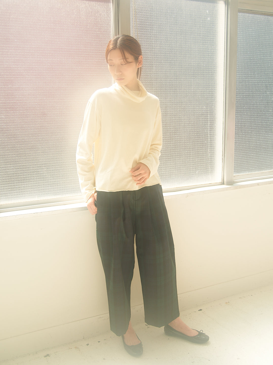 LILOU+LILY CRISPY WOOL/BLACK WATCH TUCK PANTS 2407YJ-1004