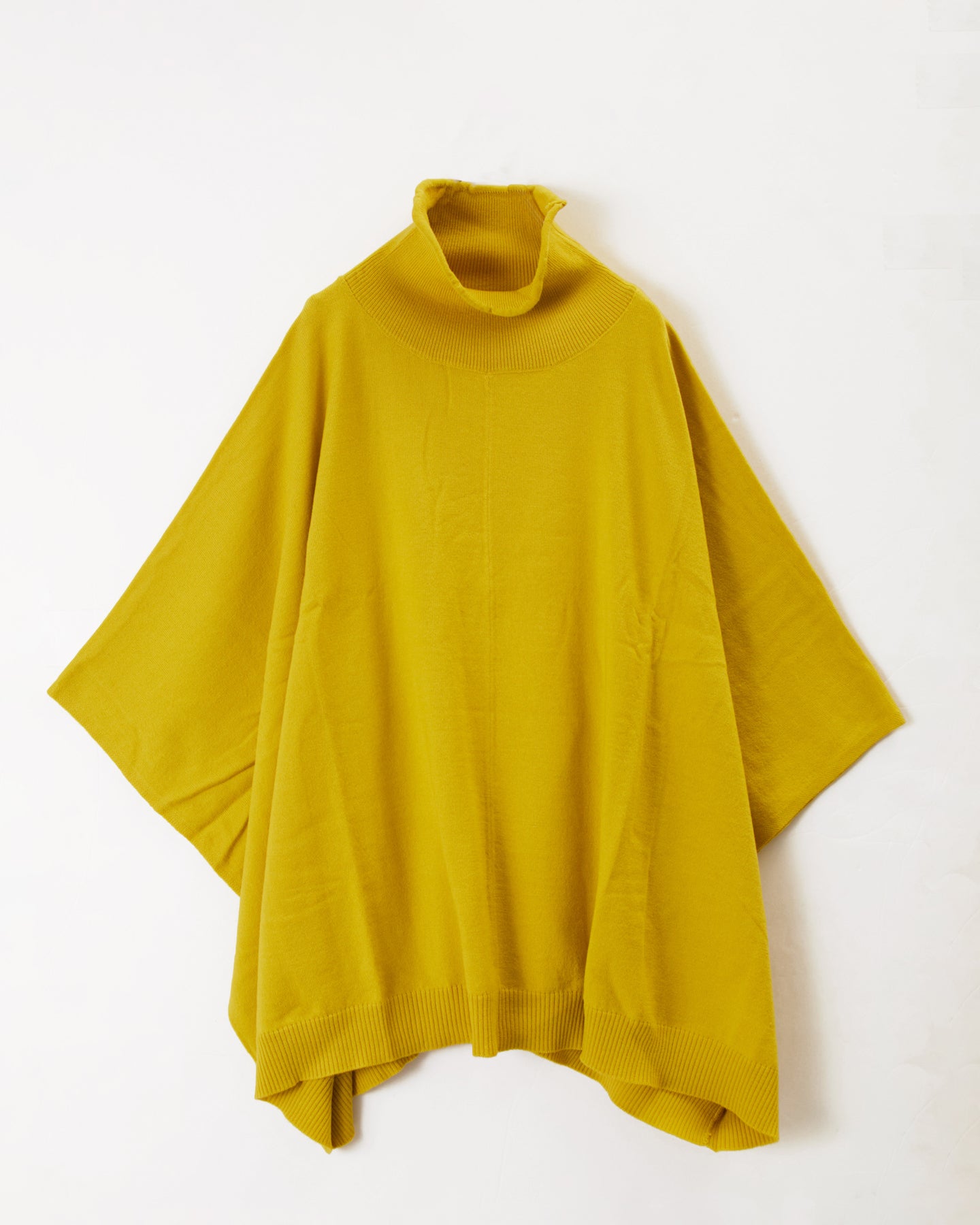 LILOU+LILY HIGHT GAUGE KNIT BOTTLE NECK CAPE 2403YO-0817-1