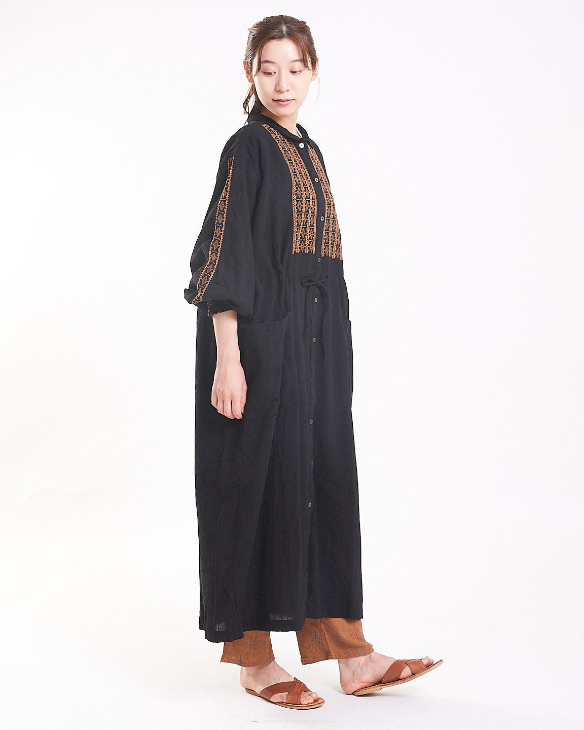 A VIEW FROM HERE CRAPE EMBROIDERY ONE-PIECE DRESS SJ-24090321