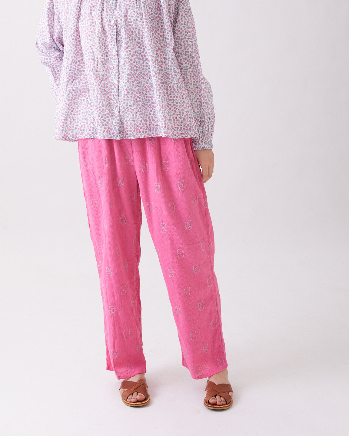 A VIEW FROM HERE CRAPE EMBROIDERY PANTS SJ-24090322