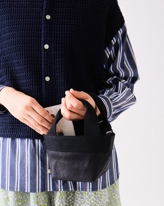 A VIEW FROM HERE MINIMUM LEATHER BAG C#1