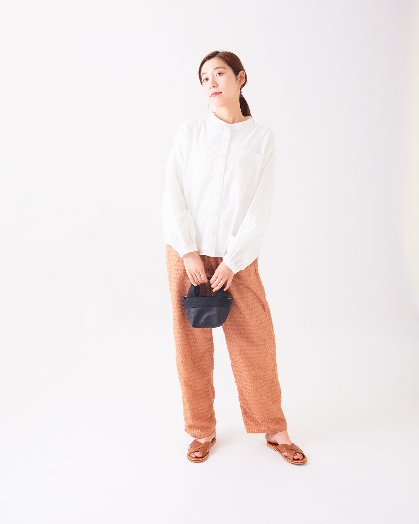 A VIEW FROM HERE MINIMUM LEATHER BAG C#1