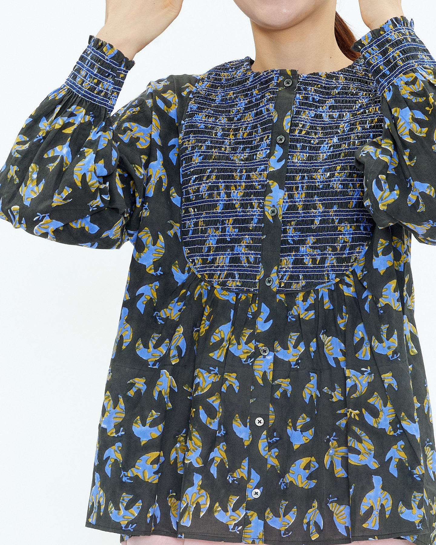 A VIEW FROM HERE BLOCK PRINT SMOCKING BLOUSES SJ-24110413