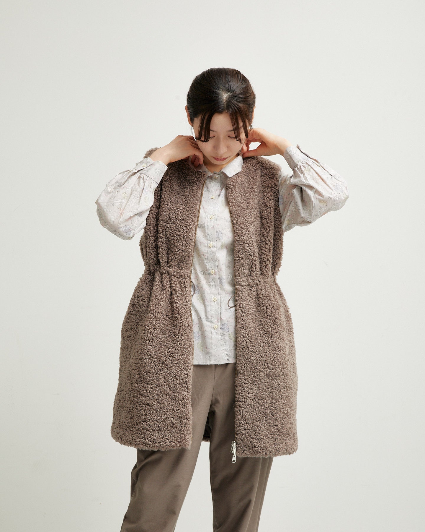 LILOU+LILY BOA/NYLON REVERSIBLE LONG VEST 2507YJ-1114