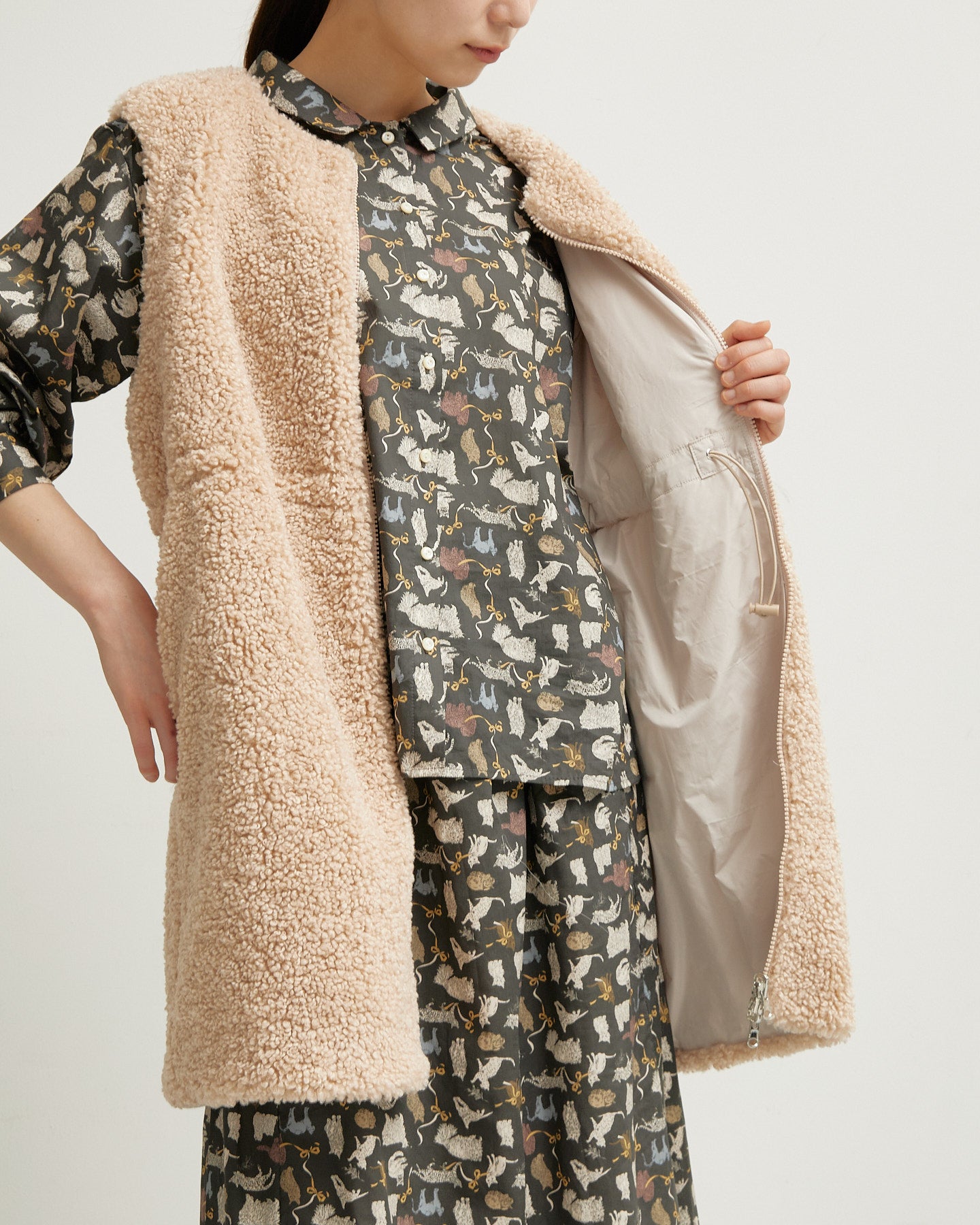 LILOU+LILY BOA/NYLON REVERSIBLE LONG VEST 2507YJ-1114