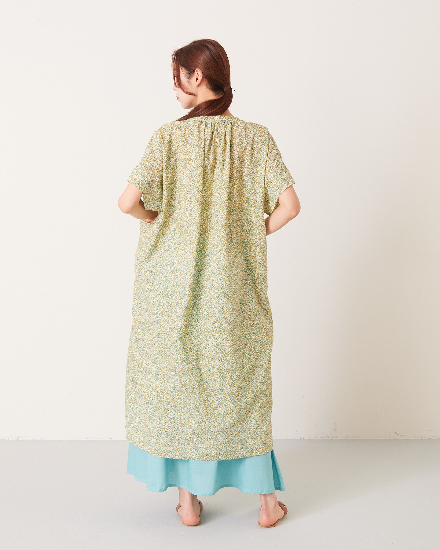 LILOU+LILY 80 LAWN FLOWER PRINT GATHER ONE-PIECE DRESS 2501FP-0411