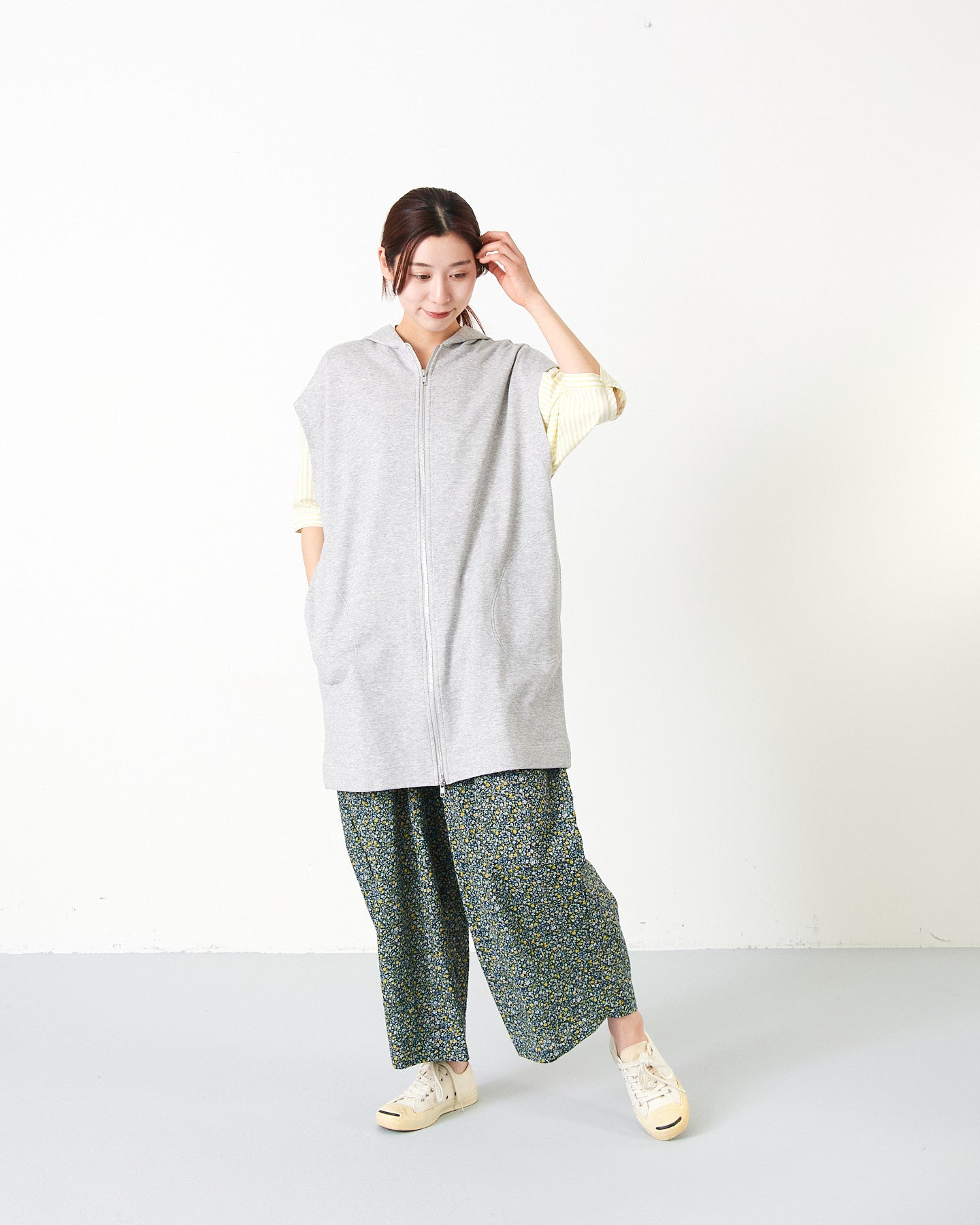 LILOU+LILY 40/20 MINI SWEAT HOODED LONG VEST 2501TS-0522
