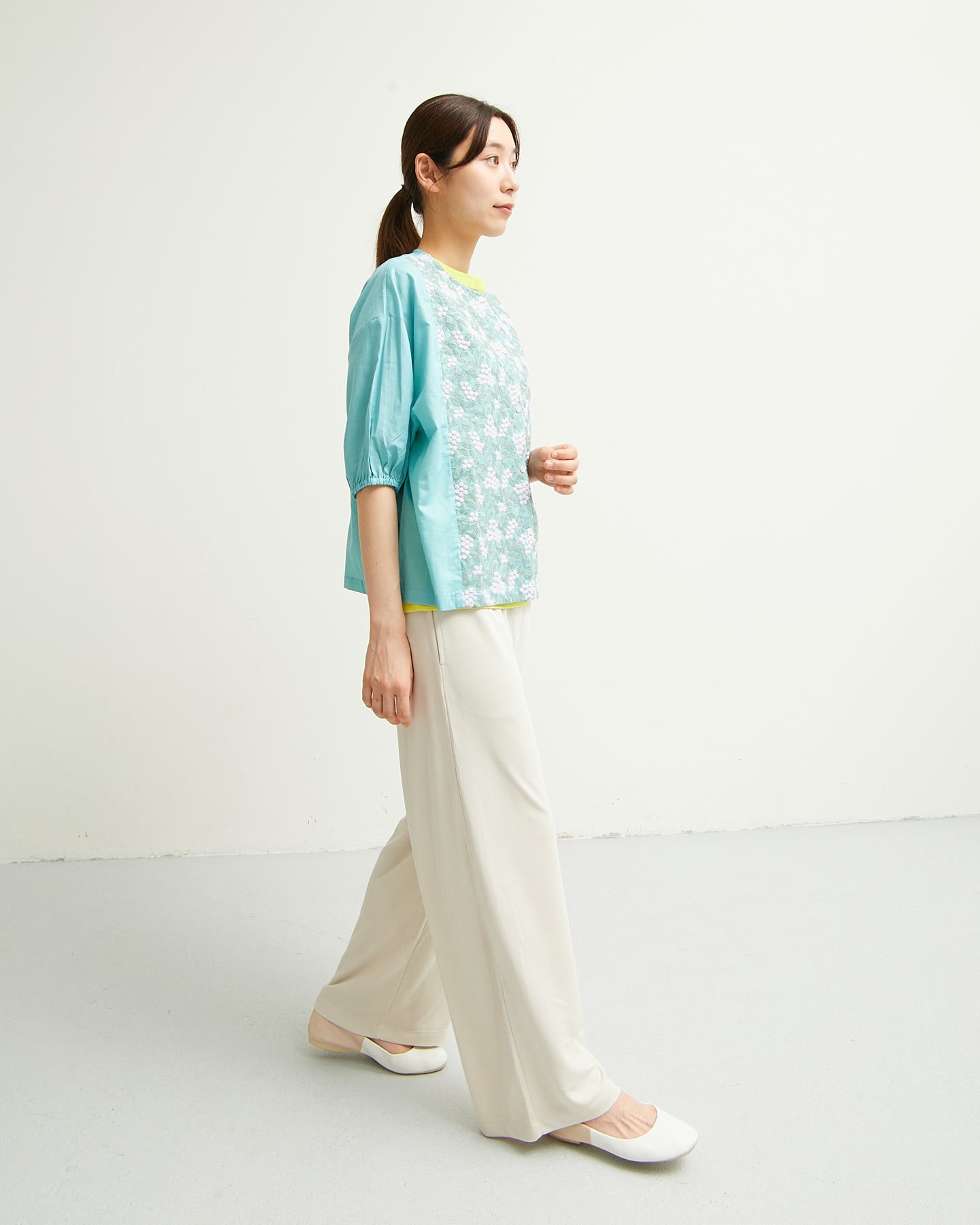 LILOU+LILY 60LAWN BOTANICAL EMBROIDERY BLOUSES 2501FP-0514