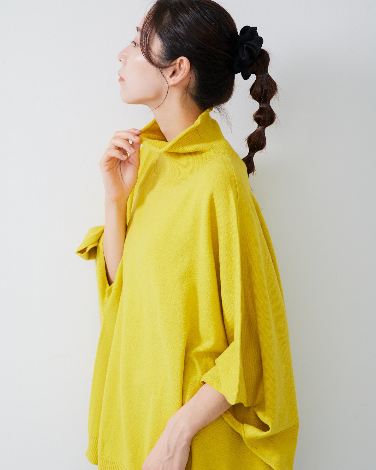 LILOU+LILY HIGHT GAUGE KNIT BOTTLE NECK CAPE 2503YO-0817-1