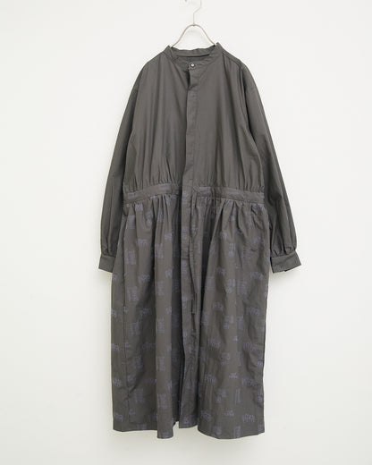 LILOU+LILY 50TYPEWRITER EMBROIDERY ONE-PIECE DRESS 2503FP-0805