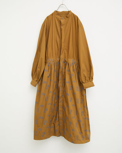 LILOU+LILY 50TYPEWRITER EMBROIDERY ONE-PIECE DRESS 2503FP-0805