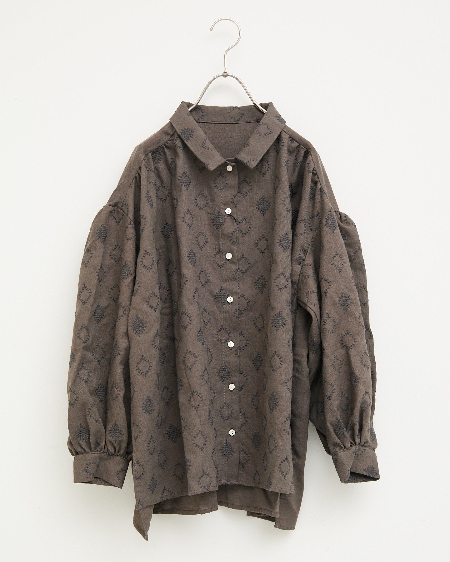 LILOU+LILY COTTON WOOL EMBROIDERY WIDE BLOUSES 2505YJ-1006