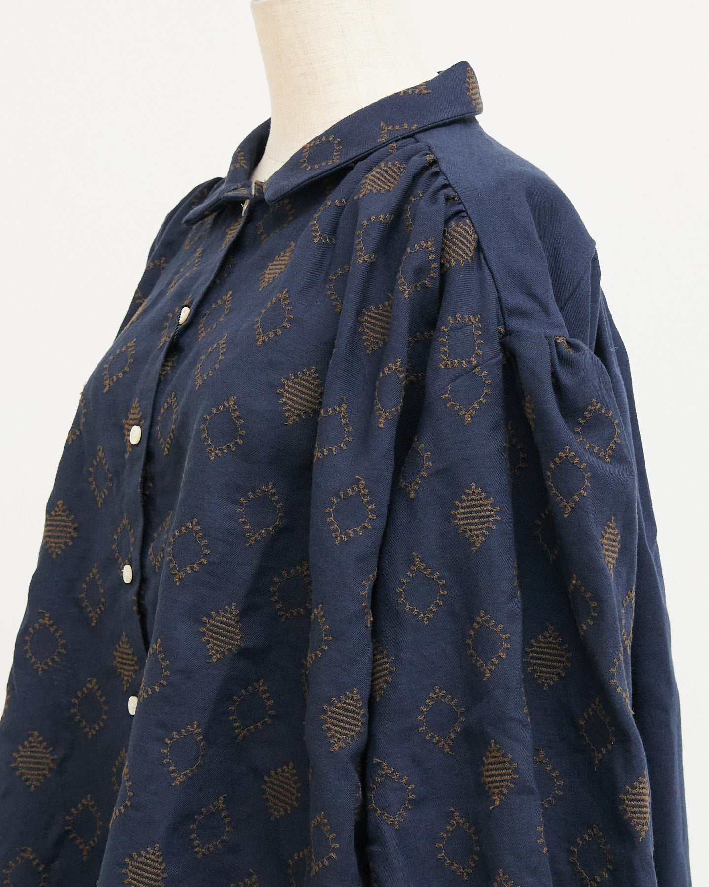 LILOU+LILY COTTON WOOL EMBROIDERY WIDE BLOUSES 2505YJ-1006