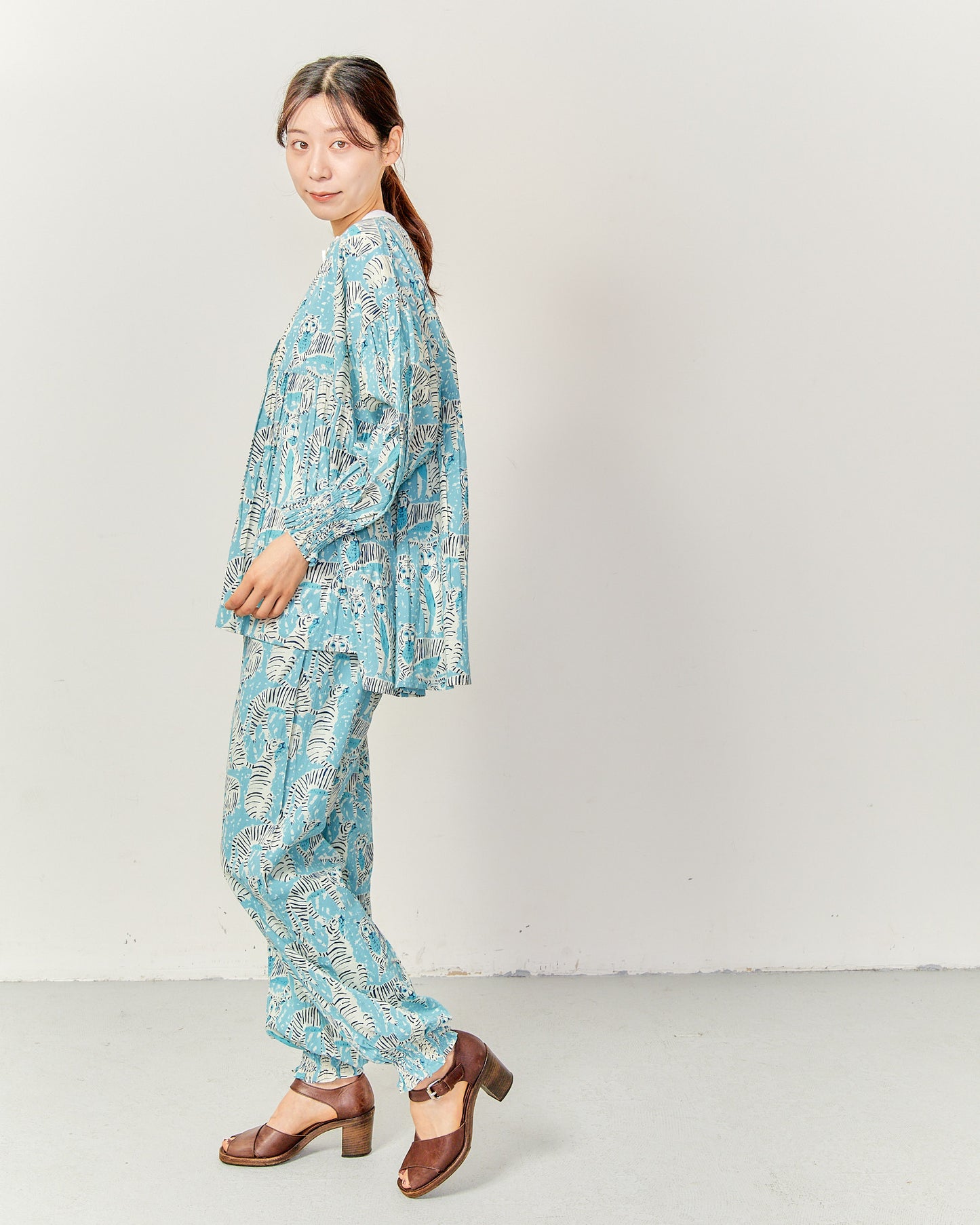 80's Voile Hand printing Tiger SMOCKING SHIRTS 2601GH-0503 / LILOU&LILY ﾘﾙｱﾝﾄﾞﾘﾘｰ