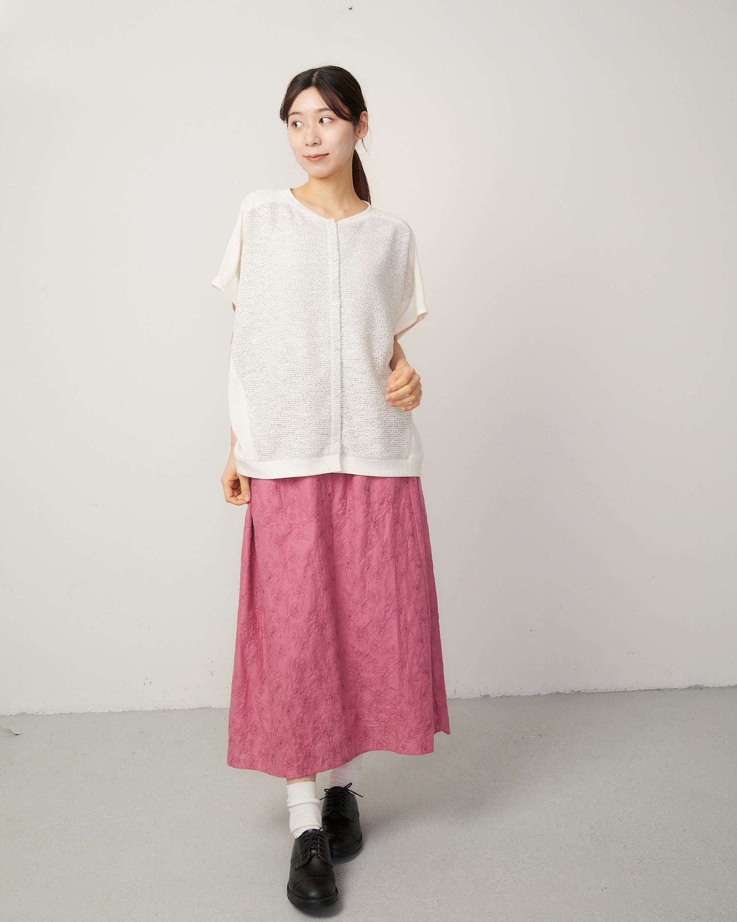 ボタニカル総刺繡スカート 2601YO-0508 /LILOU&LILY ﾘﾙｱﾝﾄﾞﾘﾘｰ