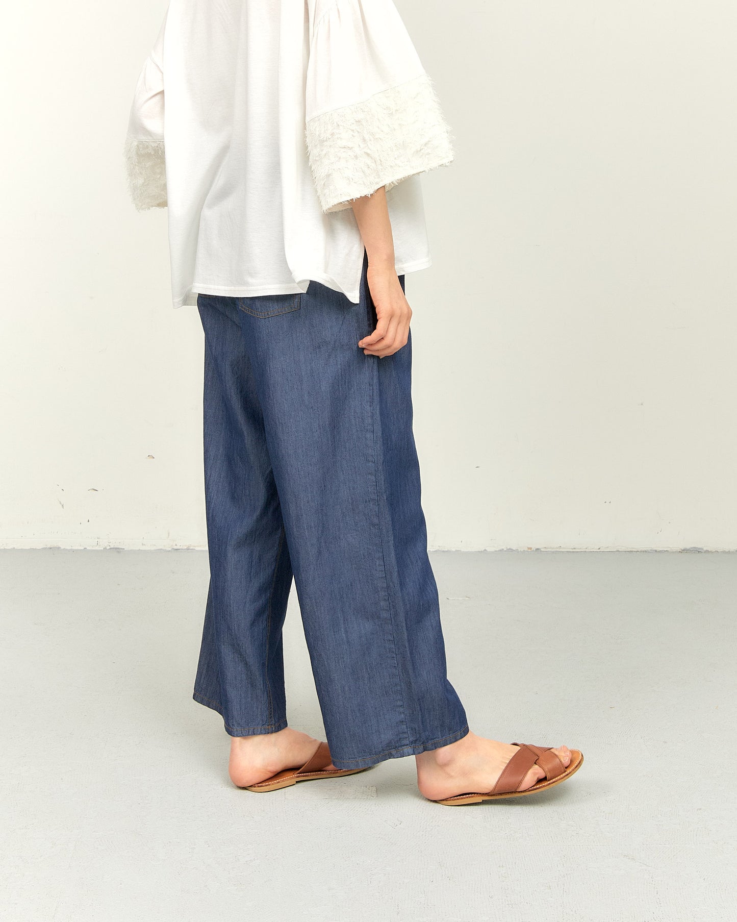TENCEL DENIM WIDE STRAIGHT PANTS AH602-072 / ALLHOURS ｵｰﾙｱﾜｰｽ