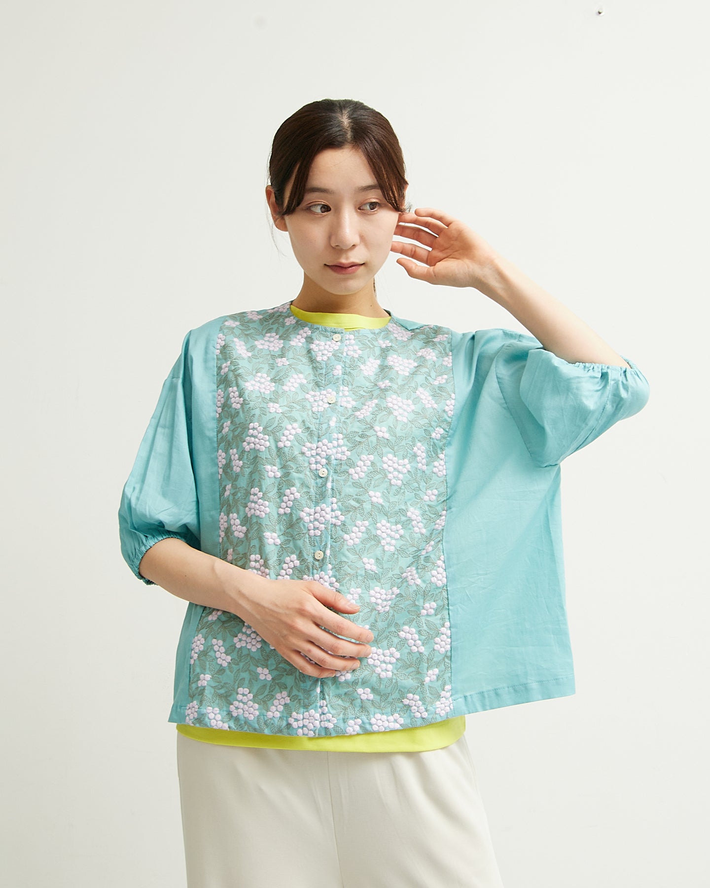 LILOU+LILY 60LAWN BOTANICAL EMBROIDERY BLOUSES 2501FP-0514