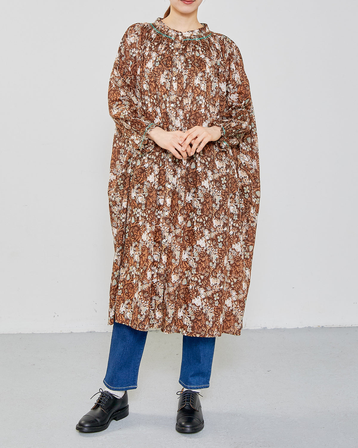 CAT FLOWER / HAND PRINTING SMOCKING ONE-PIECE DRESS 2604GH-0904 / LILOU&LILY ﾘﾙｱﾝﾄﾞﾘﾘｰ