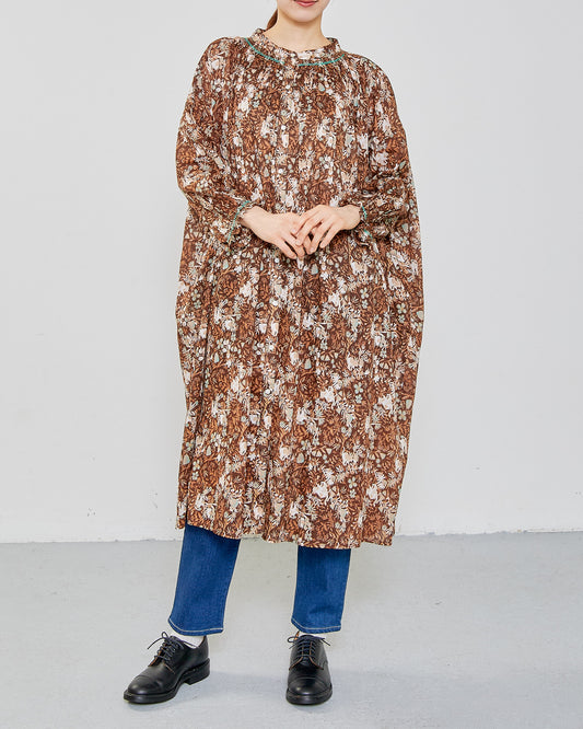 CAT FLOWER / HAND PRINTING SMOCKING ONE-PIECE DRESS 2604GH-0904 / LILOU&LILY ﾘﾙｱﾝﾄﾞﾘﾘｰ