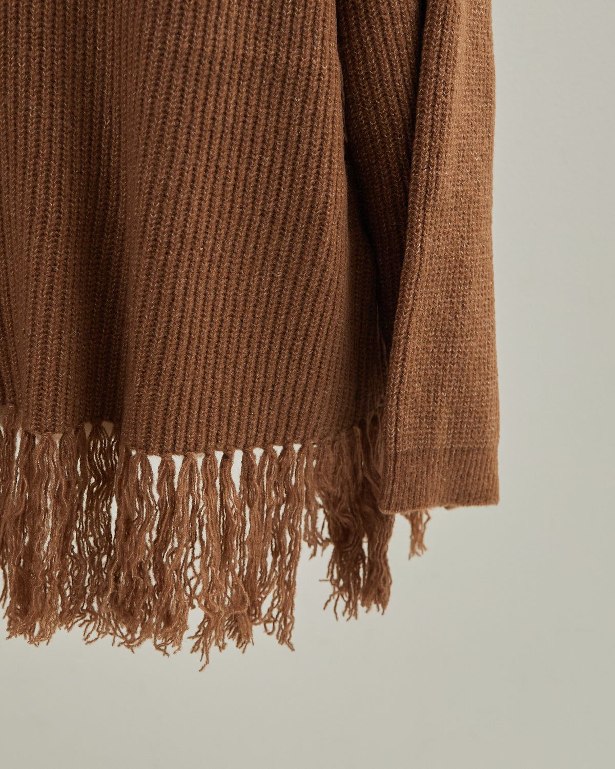 7GAUZE RIB KNIT FRINGE CREW 2601016 / HIBINE