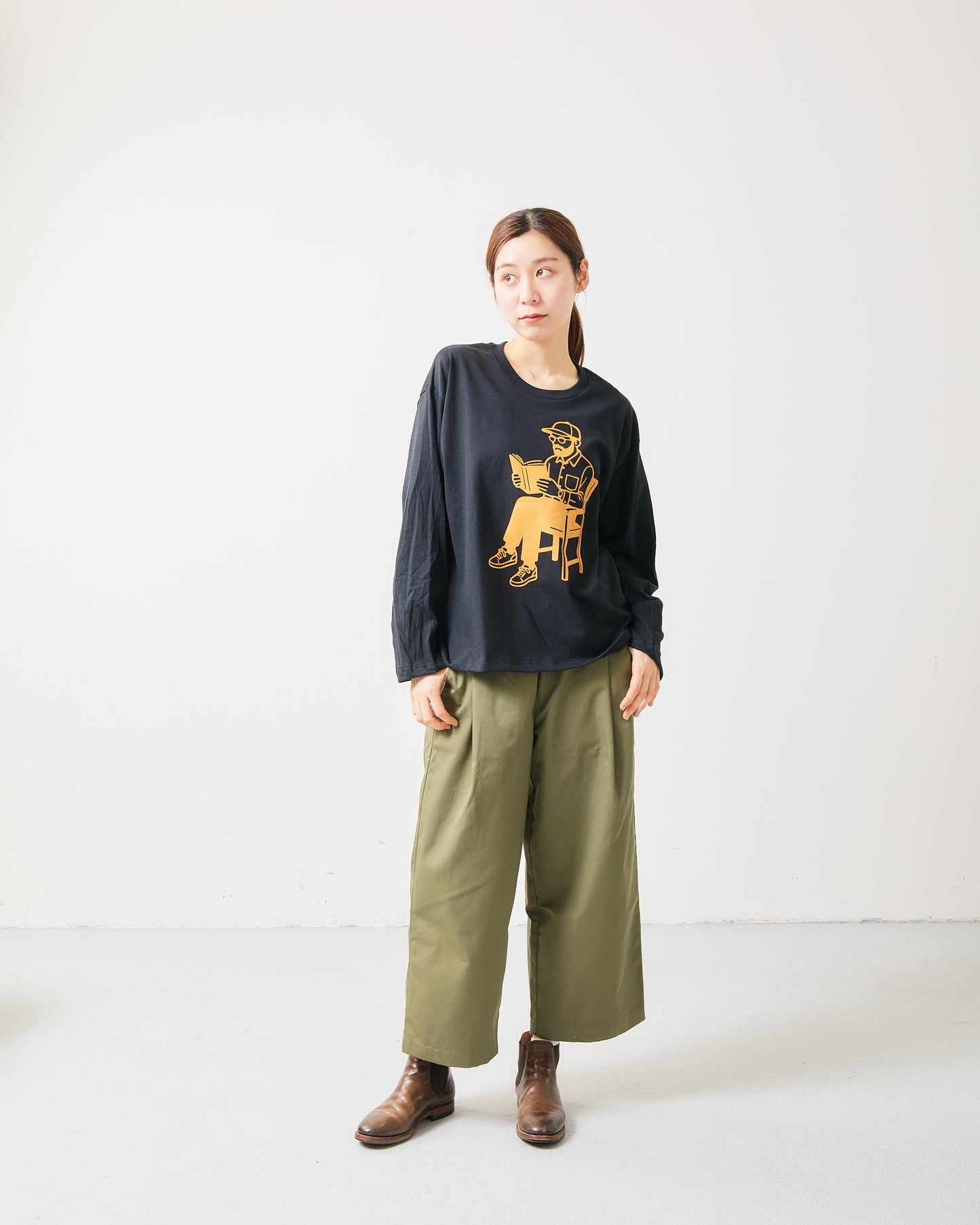 6.0オンス 長袖Ｔシャツ-BOOK LOVER- AH510-0101 /ALLHOURS ｵｰﾙｱﾜｰｽﾞ