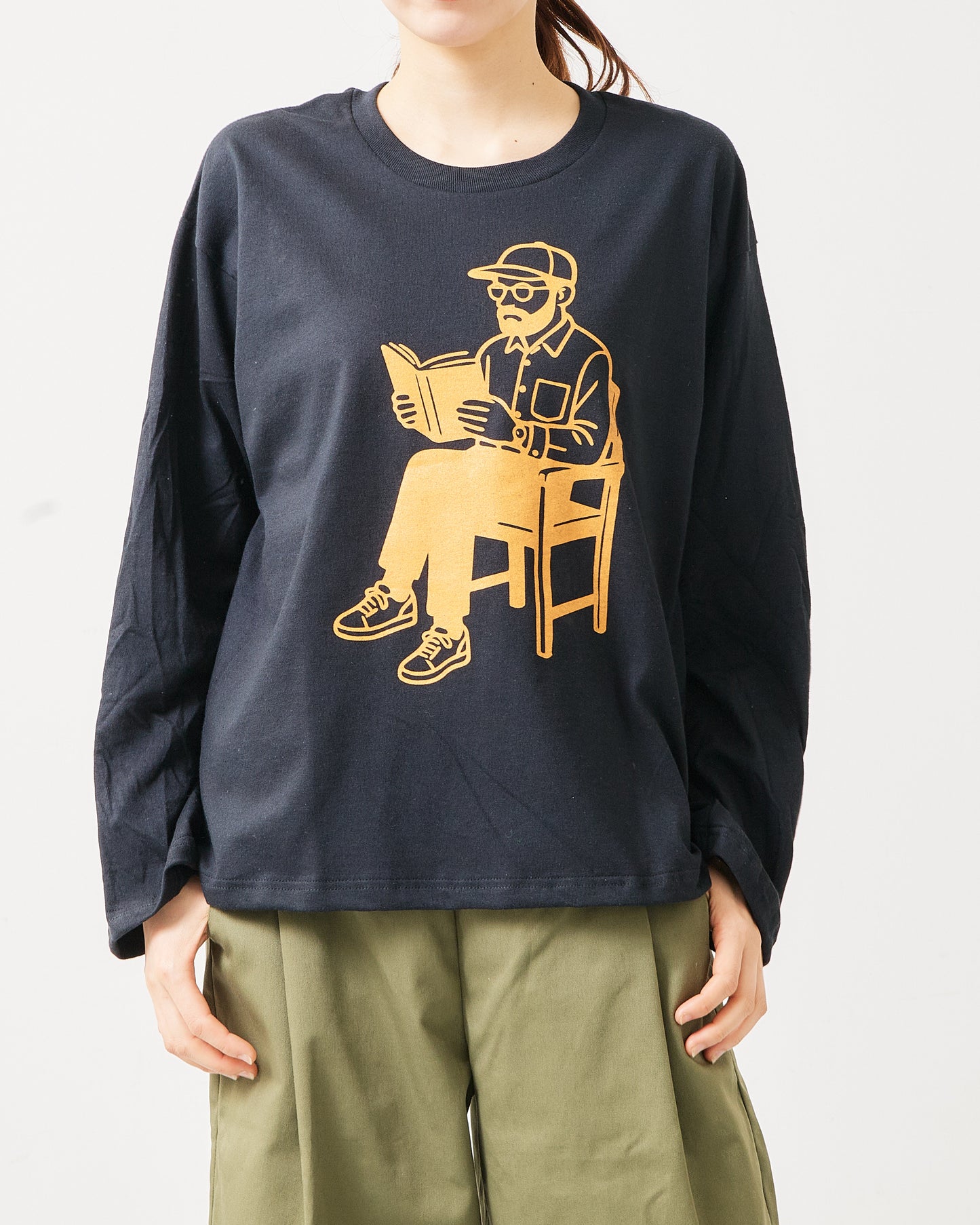 6.0オンス 長袖Ｔシャツ-BOOK LOVER- AH510-0101 /ALLHOURS ｵｰﾙｱﾜｰｽﾞ