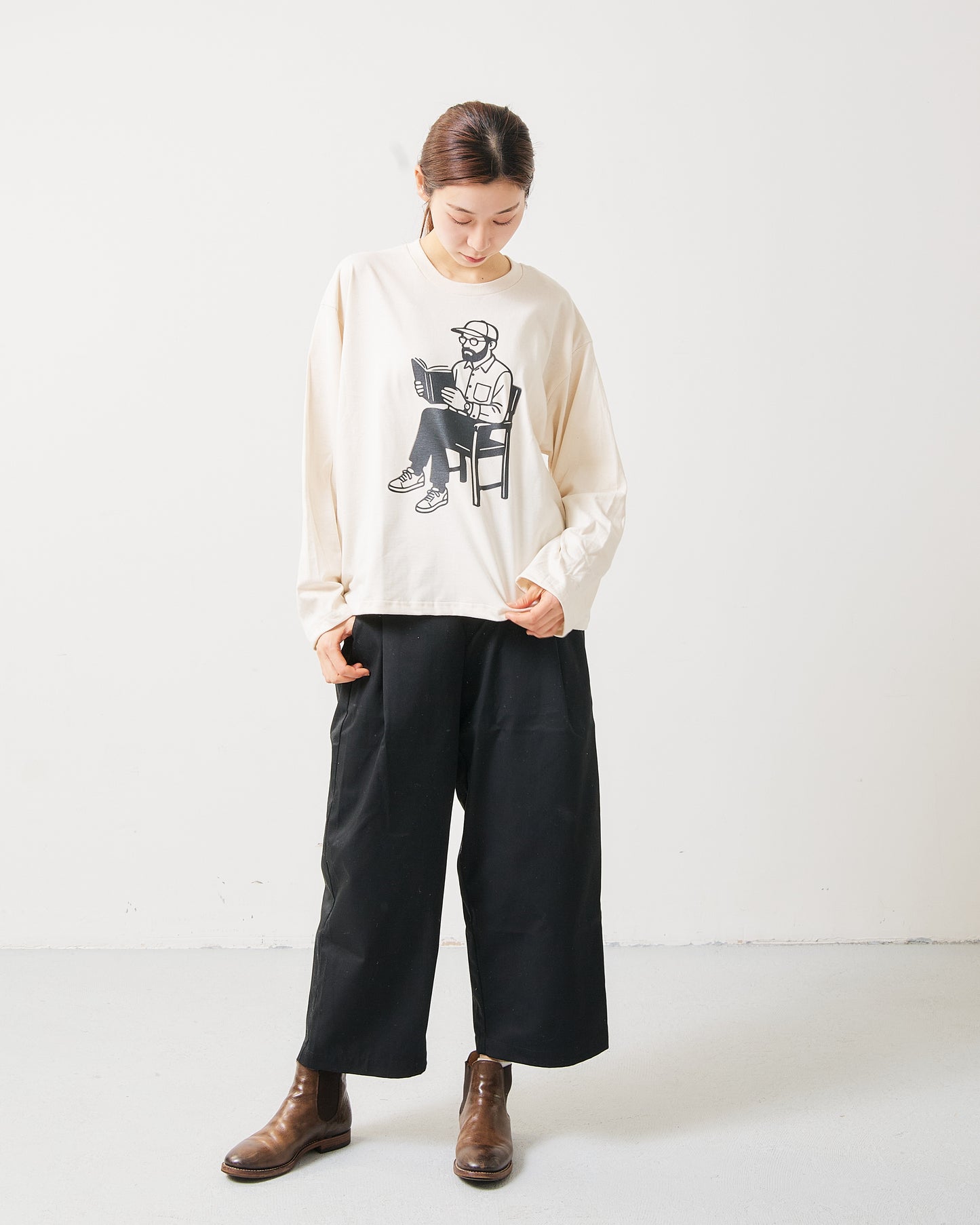6.0オンス 長袖Ｔシャツ-BOOK LOVER- AH510-0101 /ALLHOURS ｵｰﾙｱﾜｰｽﾞ